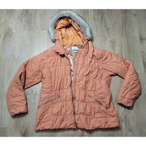 Columbia Women's Puffer Jacket in Peach with Faux Fur Hood